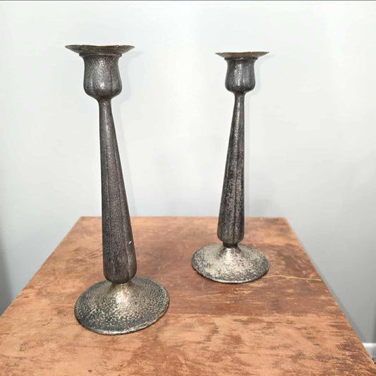 Vintage Meridien Silver Plate Hammered Candlesticks (Pair)